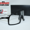 Gafas Oakley Sutro Polished Black Clear – Gafas Oakley Ecuador Eyewearlocker4