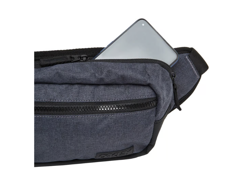 Canguro-Oakley Transit-Blet- Blackout-Eyewearlocker-Ecuador-2