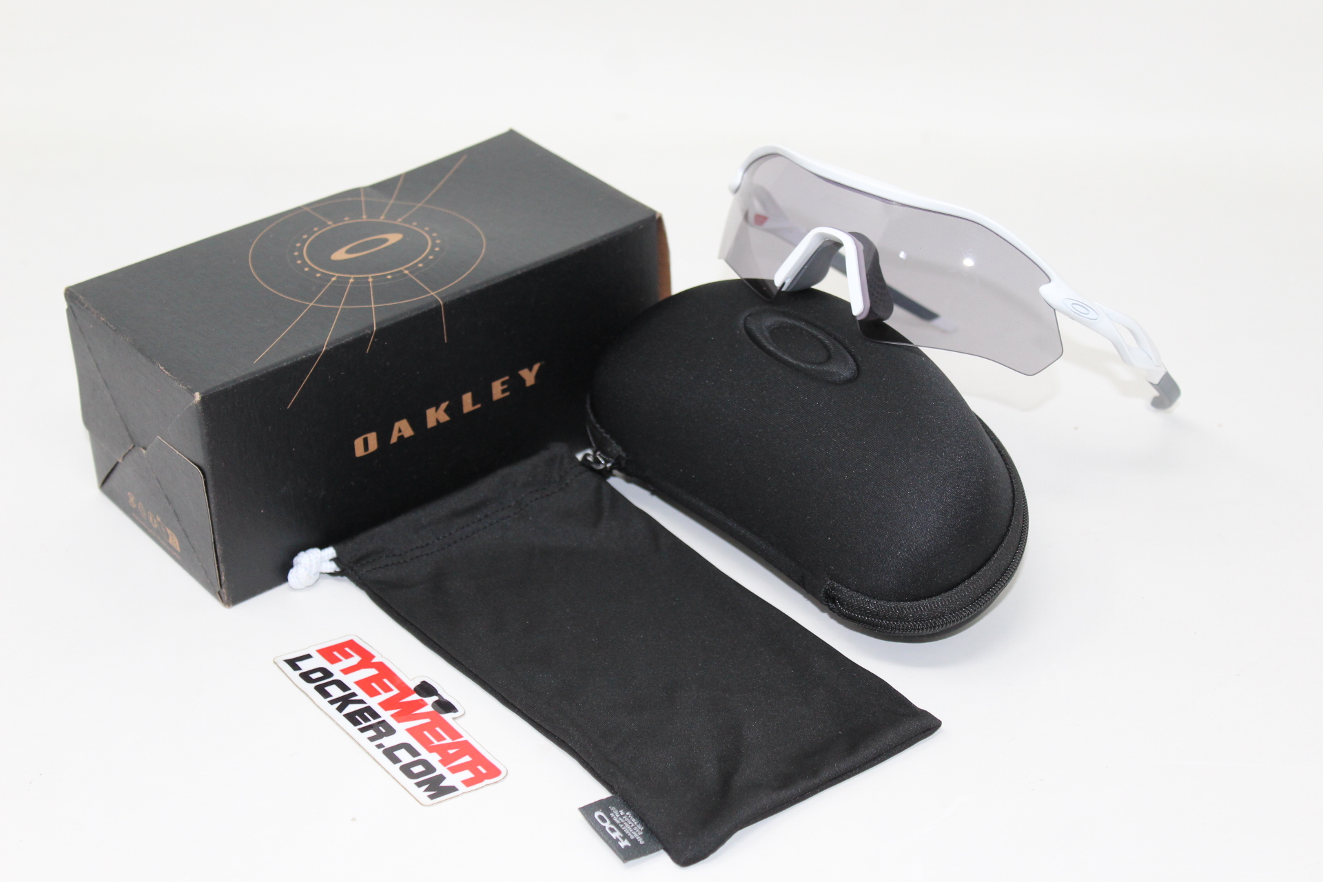 Oakley-Radar- Plate-Polished- White-Prizm Slate-Eyewearlocker-Oakley-Ecuador-1