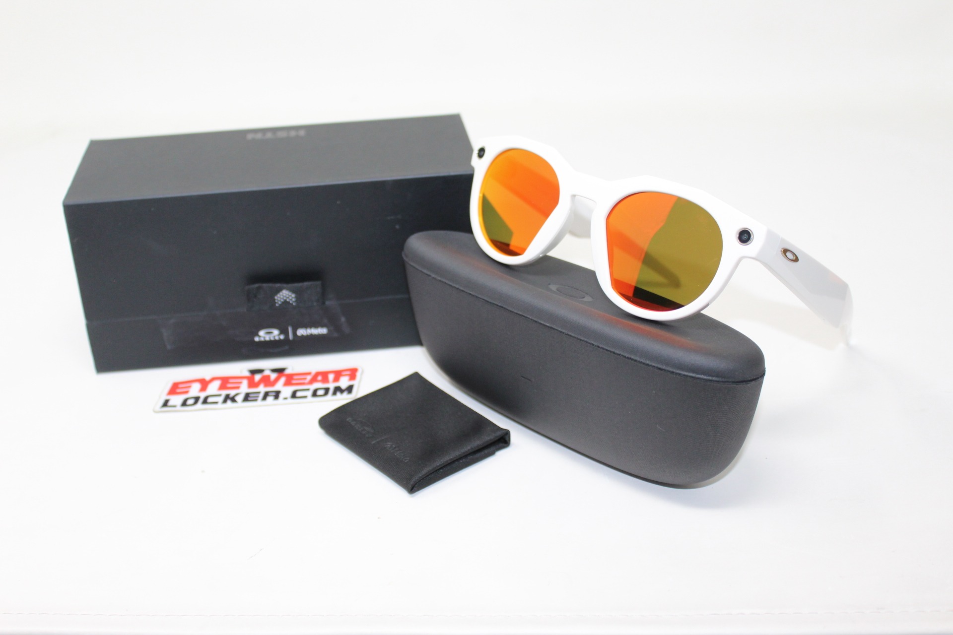 Oakley-HSTN- Meta-Warm-Grey- Prizm-Ruby-Eyewearlocker-Oakley-Ecuador-1