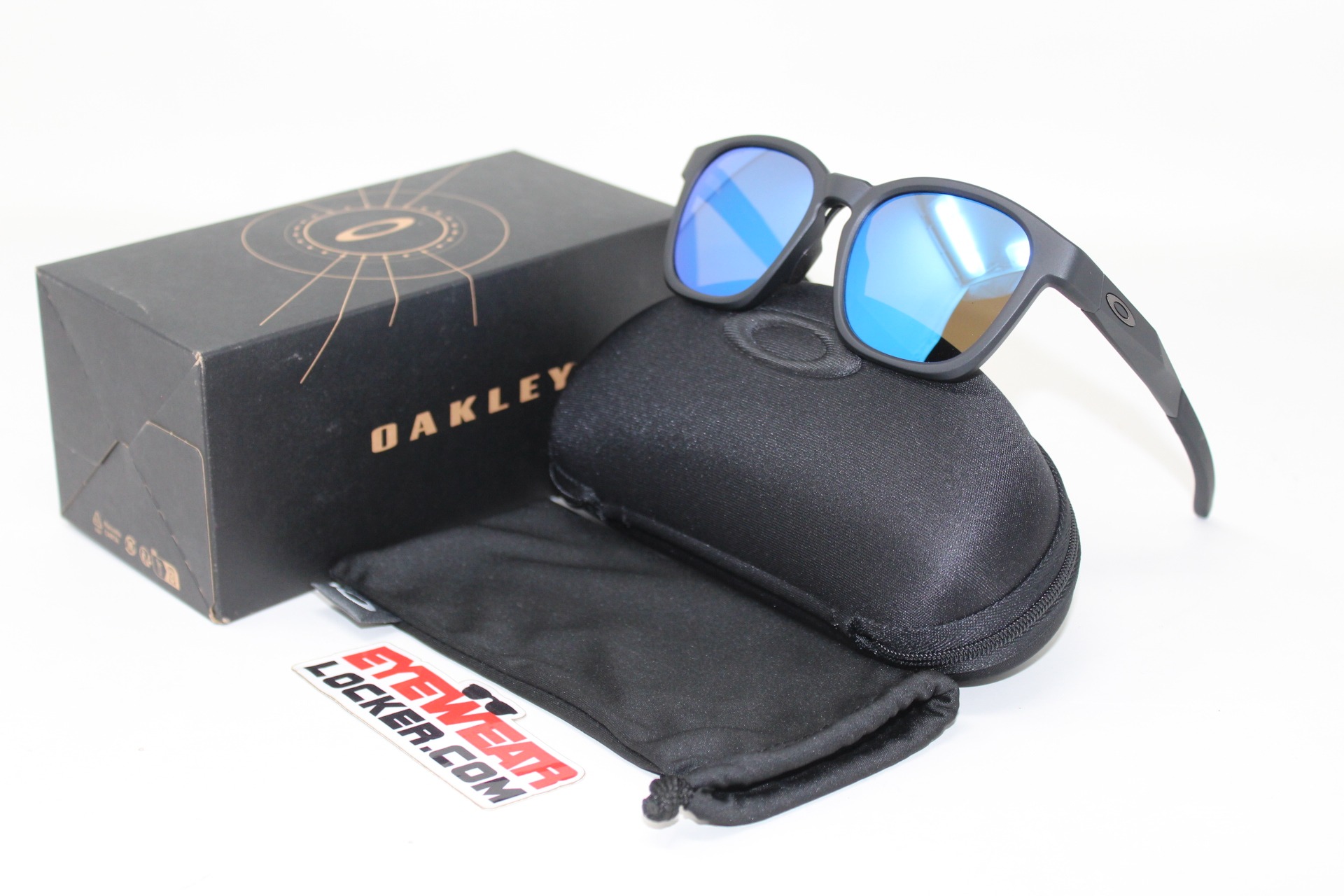 Oakley-Shackle- Matte-Black-Prizm -Sapphire-Eyewearlocker-Oakley-Ecuador-1