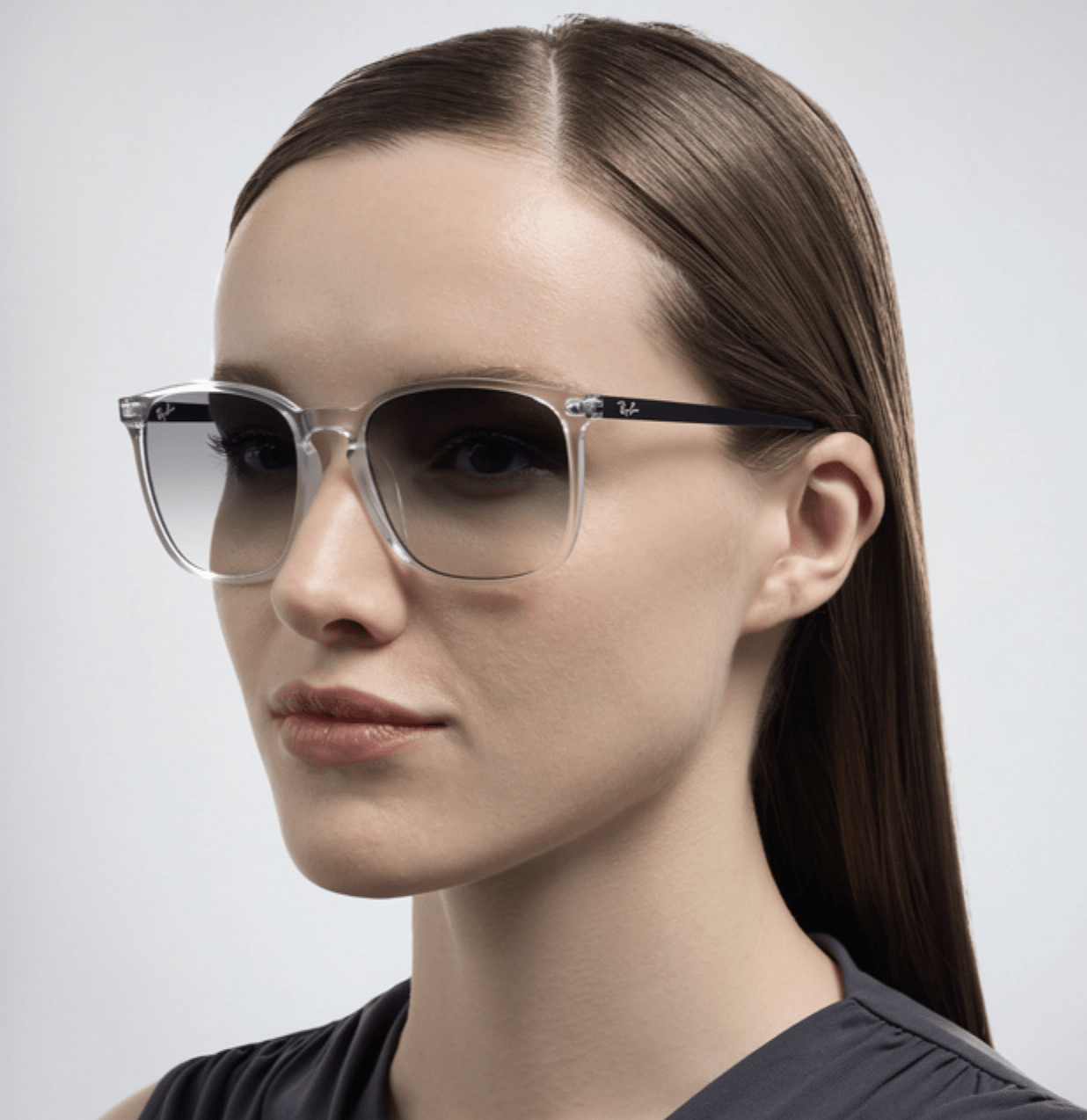 Ray-Ban- HighStreet- RB4387- Tranparent-Grey- Gradient-Eyewearlocker-Ecuador-1